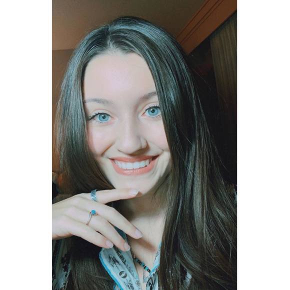 alexisyoung1274